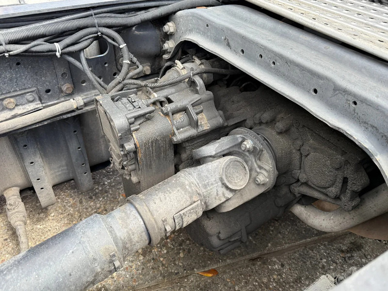 Tractor unit MAN TGX 18.480 4X2 Tractor-unit Spring/Air Retarder Euro5 2 Tank: picture 6
