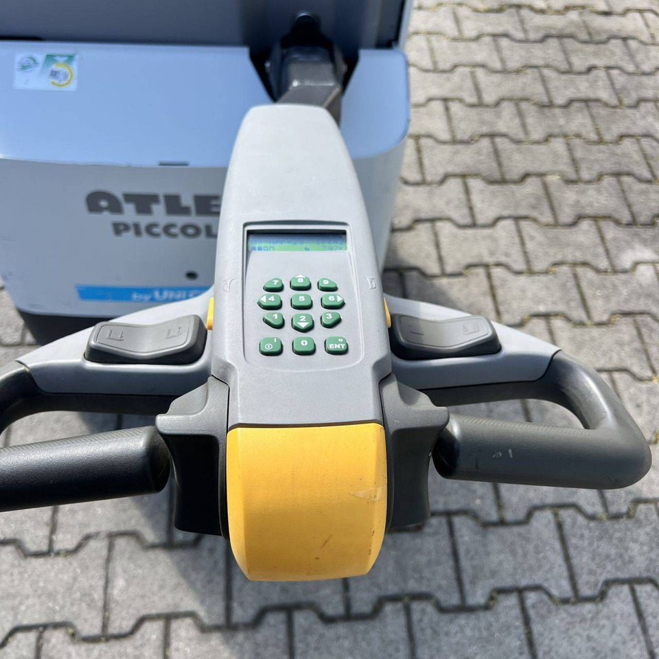 Atlet PLL180 - Pallet truck: picture 4 Atlet PLL180 - Pallet truck: picture 4