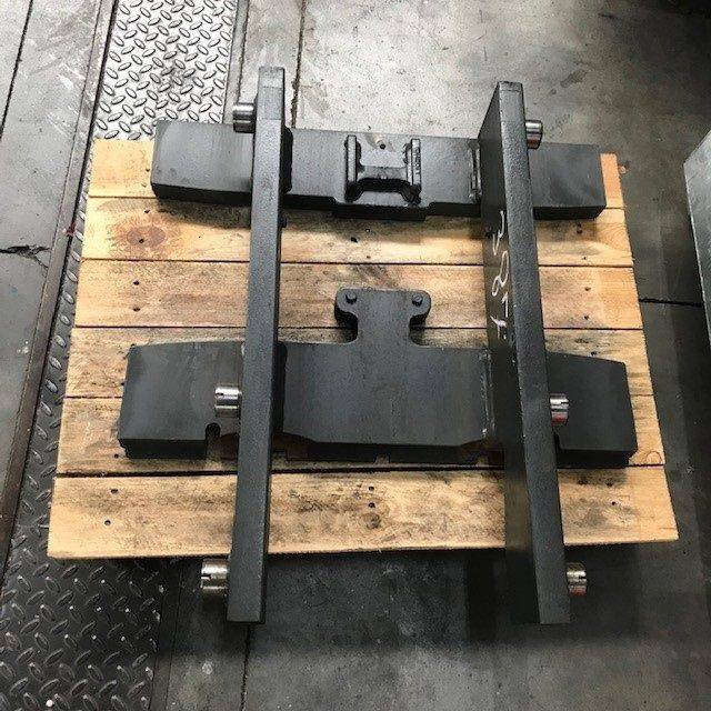 SMALL FORK CARRIAGE 665 MM - Attachment: picture 1 SMALL FORK CARRIAGE 665 MM - Attachment: picture 1