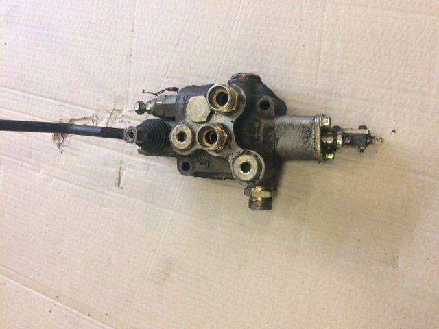 BLB Hydraulic valve for Atlet TS140STFVP420 - Hydraulic valve for Material handling equipment: picture 2 BLB Hydraulic valve for Atlet TS140STFVP420 - Hydraulic valve for Material handling equipment: picture 2