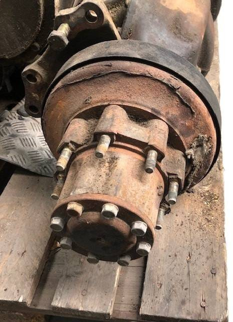 Complete front axle with traction motor for Caterpillar - Front axle for Material handling equipment: picture 5 Complete front axle with traction motor for Caterpillar - Front axle for Material handling equipment: picture 5