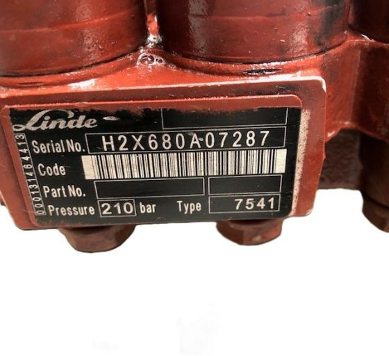Control block VW10-M4 210bar/48V - Hydraulic valve for Material handling equipment: picture 1 Control block VW10-M4 210bar/48V - Hydraulic valve for Material handling equipment: picture 1