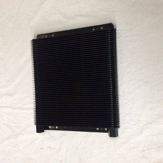 Cooler, oil for Caterpillar - Engine and parts for Material handling equipment: picture 1 Cooler, oil for Caterpillar - Engine and parts for Material handling equipment: picture 1