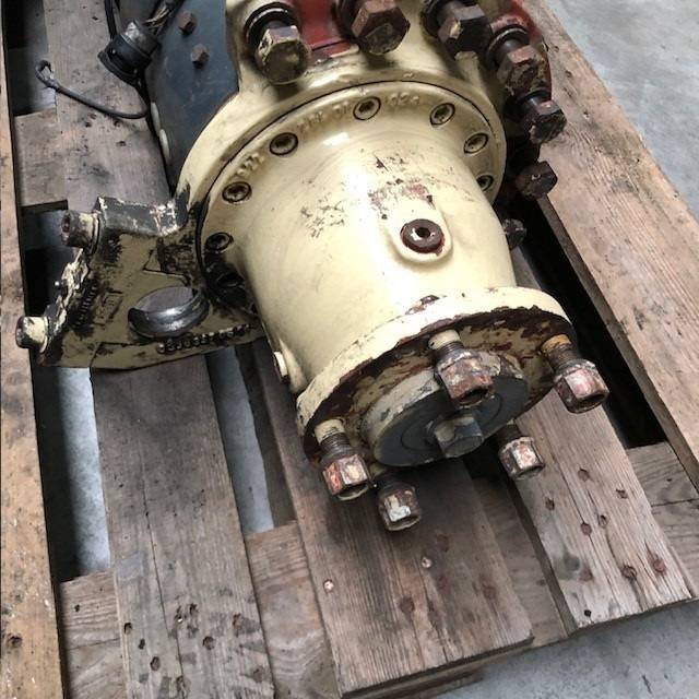 Drive axle for Linde E20 - Axle and parts for Material handling equipment: picture 3 Drive axle for Linde E20 - Axle and parts for Material handling equipment: picture 3