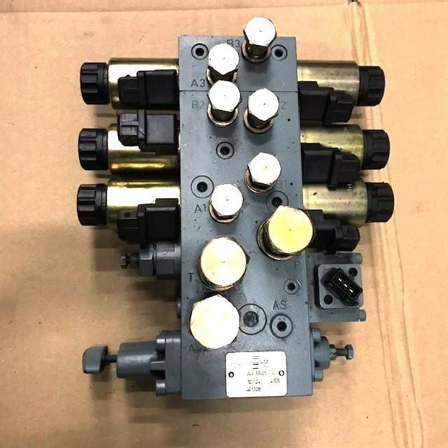 Hydraulic block for Caterpillar - Hydraulic valve for Material handling equipment: picture 1 Hydraulic block for Caterpillar - Hydraulic valve for Material handling equipment: picture 1