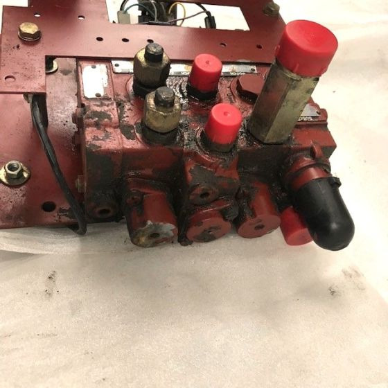 Hydraulic control valve for Linde - Hydraulic valve for Material handling equipment: picture 4 Hydraulic control valve for Linde - Hydraulic valve for Material handling equipment: picture 4