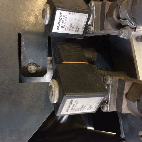 Hydraulic electro valve for Linde H50-80, Series 353-02 - Hydraulic valve for Material handling equipment: picture 3 Hydraulic electro valve for Linde H50-80, Series 353-02 - Hydraulic valve for Material handling equipment: picture 3