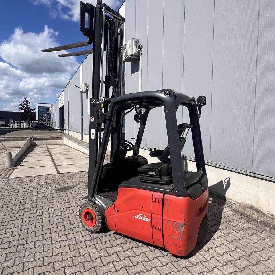 Linde E14 (386) - Electric forklift: picture 4 Linde E14 (386) - Electric forklift: picture 4