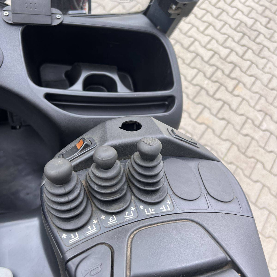 Leasing of  Linde E20PH (386-02) EVO Linde E20PH (386-02) EVO: picture 7