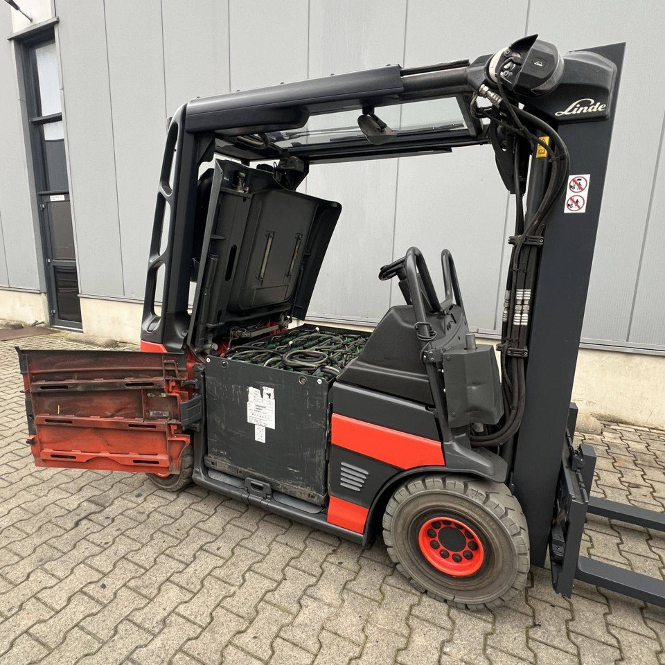 Electric forklift Linde E20R (387) Roadster: picture 12 Electric forklift Linde E20R (387) Roadster: picture 12