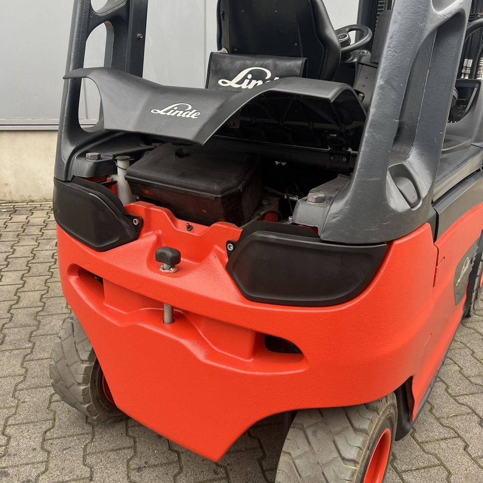 Electric forklift Linde E20R (387) Roadster: picture 18 Electric forklift Linde E20R (387) Roadster: picture 18