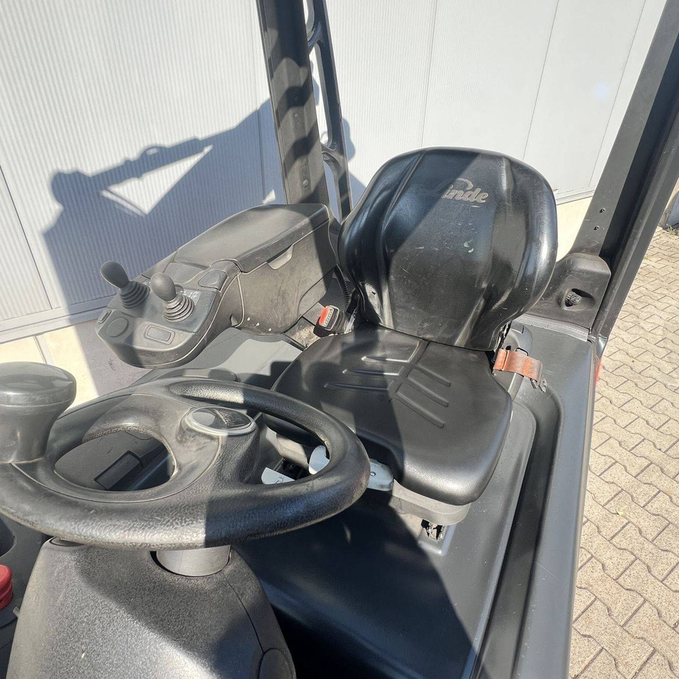 Electric forklift Linde E25L (387): picture 7