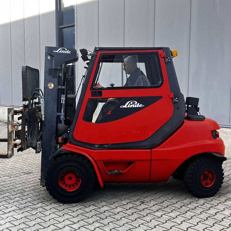 Linde H30D (351-03) - Diesel forklift: picture 2 Linde H30D (351-03) - Diesel forklift: picture 2