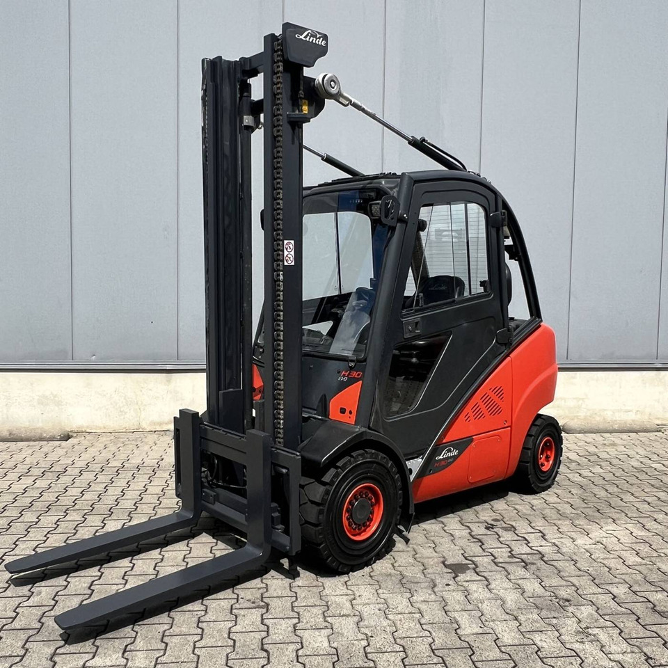 Linde H30D (393-02) EVO - Diesel forklift: picture 1 Linde H30D (393-02) EVO - Diesel forklift: picture 1