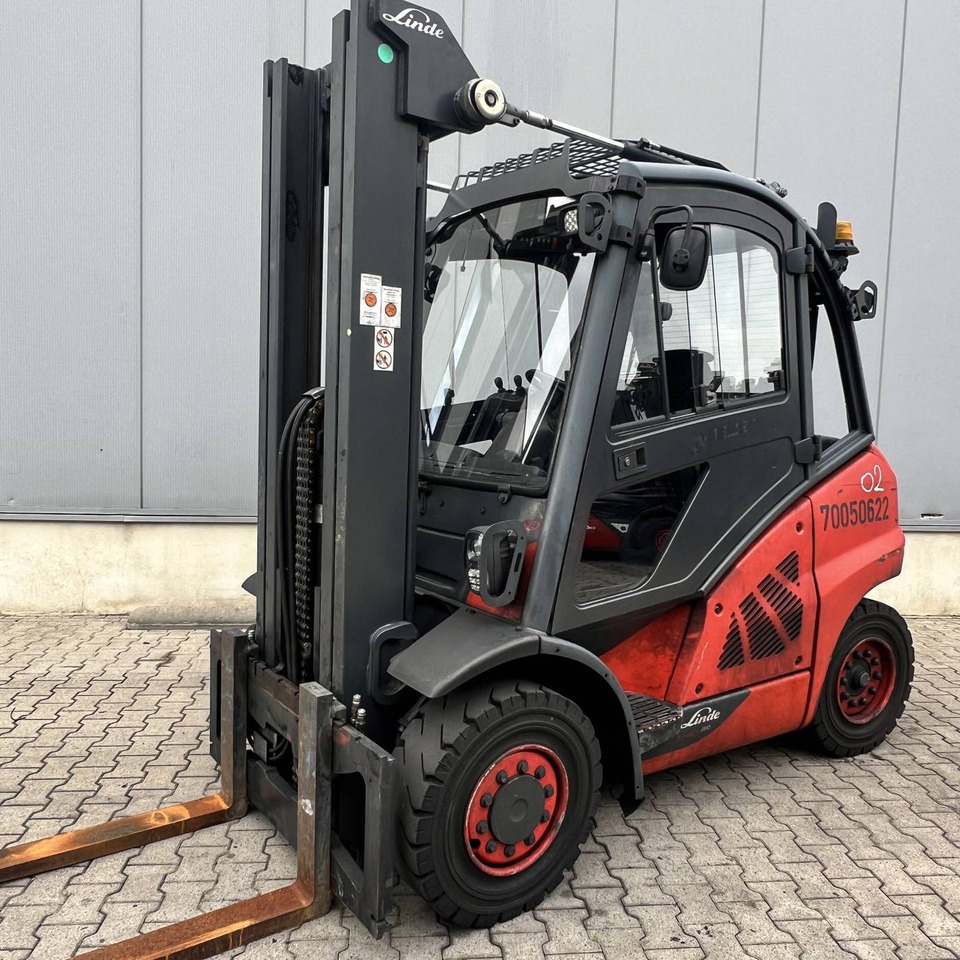 Linde H40D (394-02) EVO - Diesel forklift: picture 1 Linde H40D (394-02) EVO - Diesel forklift: picture 1