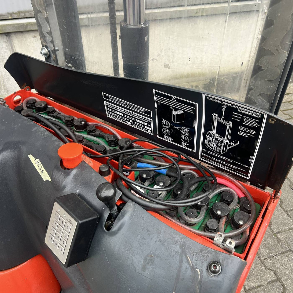 Stacker Linde L10 (379): picture 8