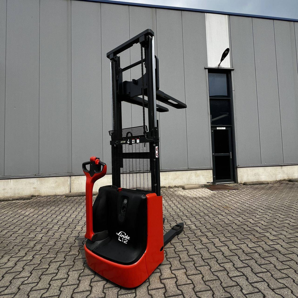 Stacker Linde L12 (1172): picture 18