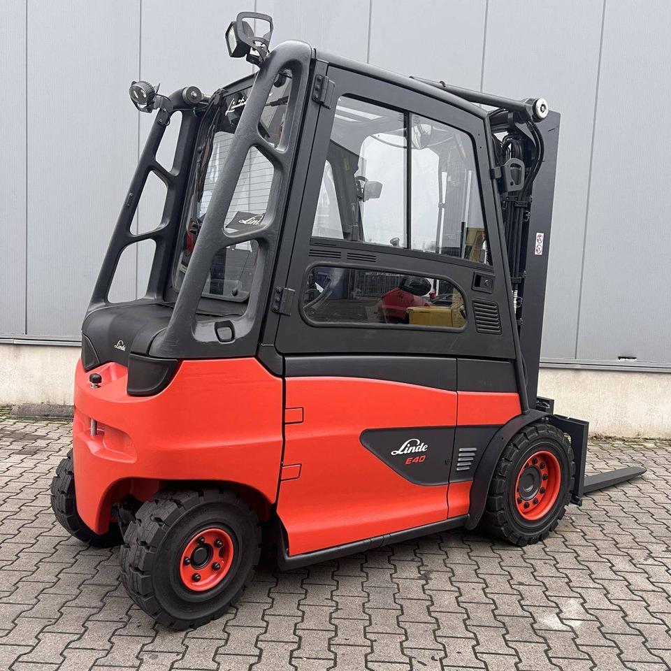 Linde Linde E40/600H (388) - Electric forklift: picture 2 Linde Linde E40/600H (388) - Electric forklift: picture 2