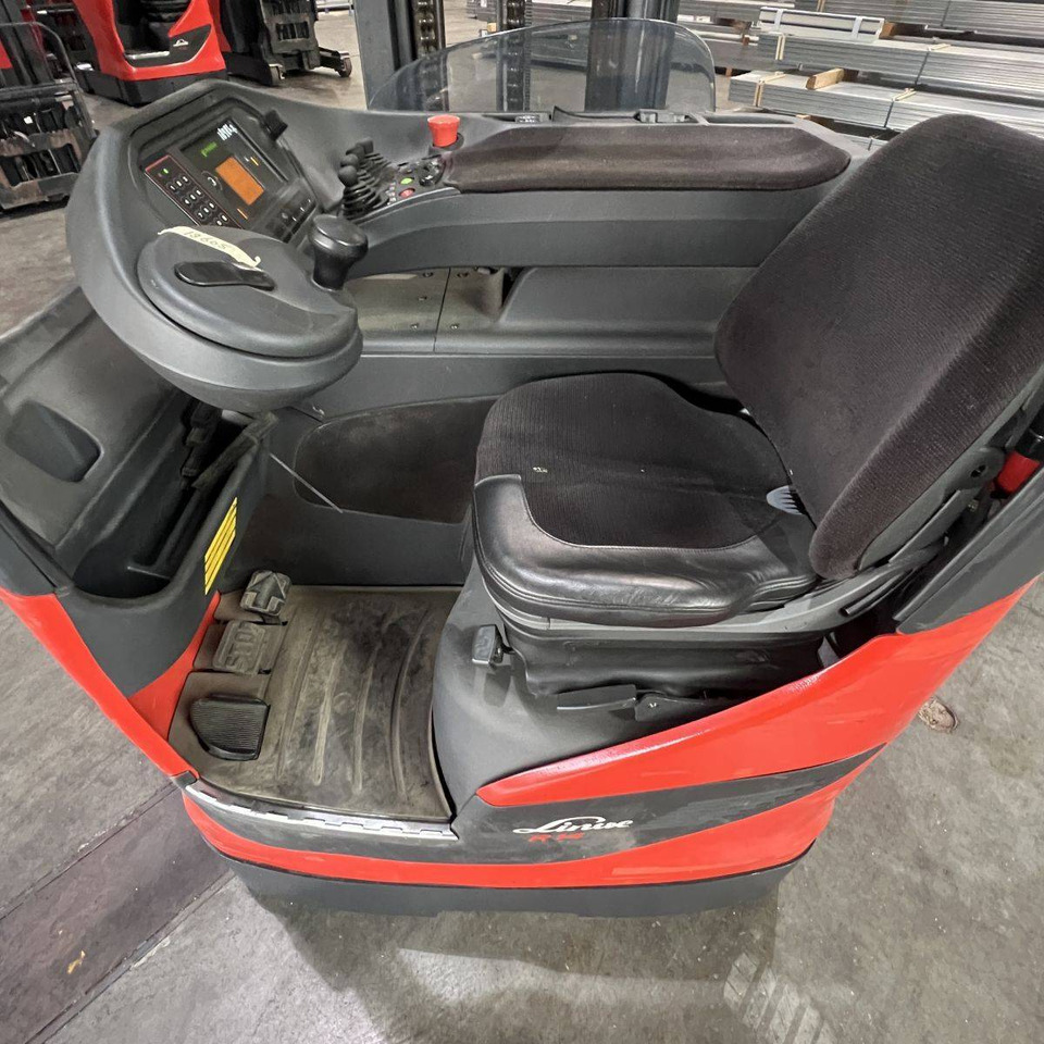 Linde R14HD (1120) - Reach truck: picture 3 Linde R14HD (1120) - Reach truck: picture 3