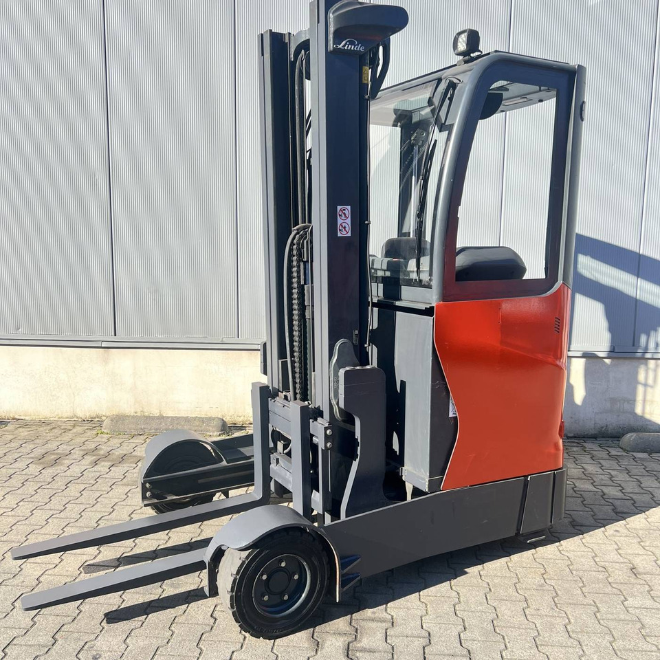 Linde R16G (1120) - Reach truck: picture 1 Linde R16G (1120) - Reach truck: picture 1