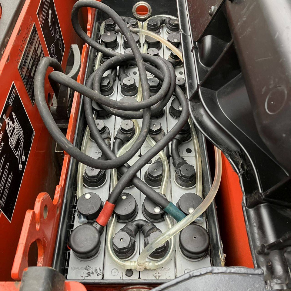 Pallet truck Linde T30AP (131): picture 12