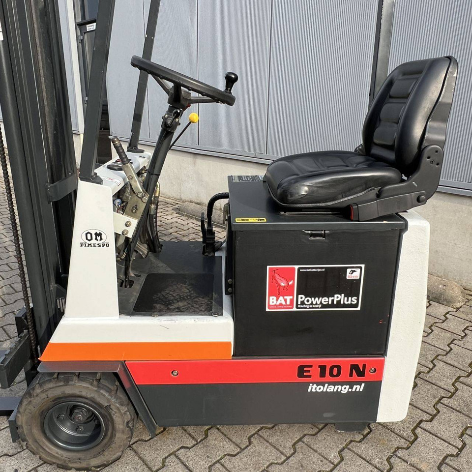 OM Pimespo E10N - Electric forklift: picture 4 OM Pimespo E10N - Electric forklift: picture 4