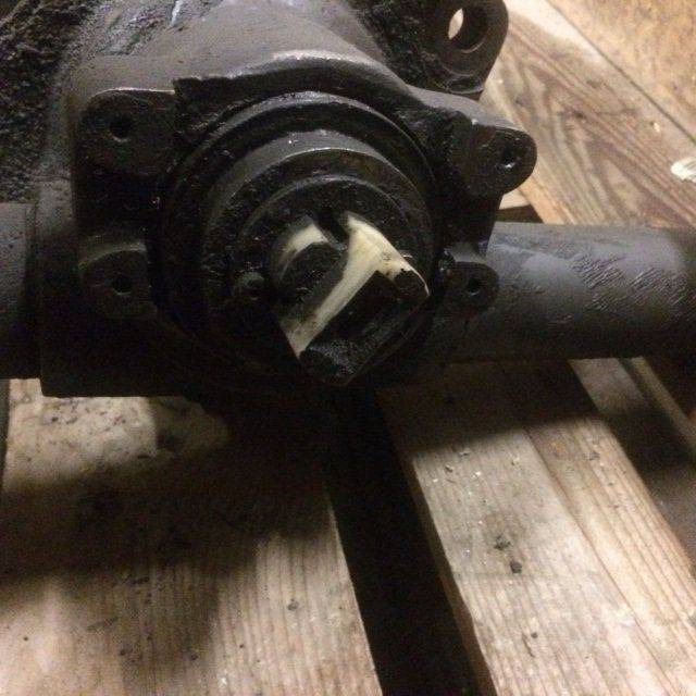 Rear axle for Linde - Axle and parts for Material handling equipment: picture 3 Rear axle for Linde - Axle and parts for Material handling equipment: picture 3