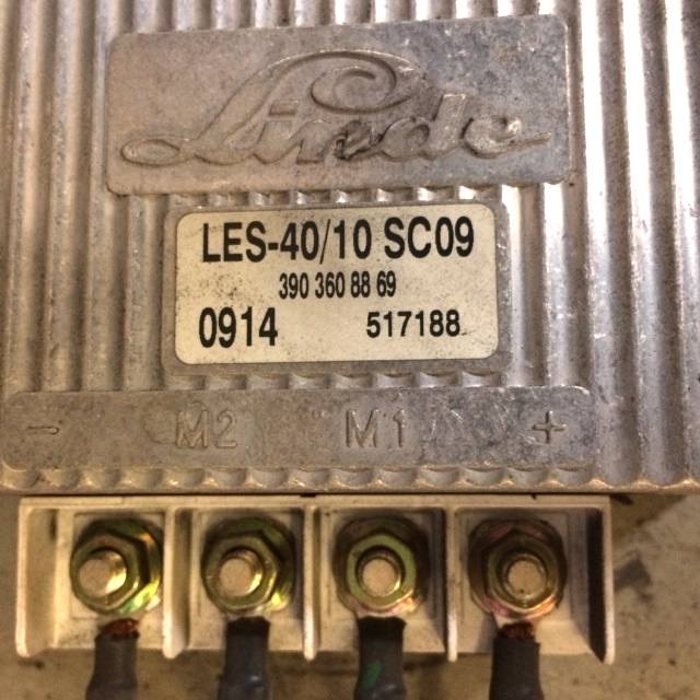 Steering controller LES-40/10 SC09 - ECU for Material handling equipment: picture 4 Steering controller LES-40/10 SC09 - ECU for Material handling equipment: picture 4