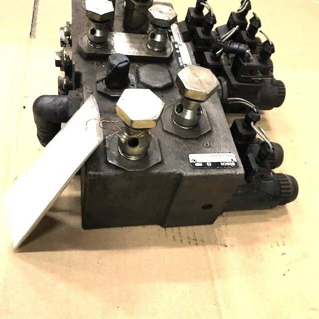 Valve Block for Still R60-30,R60-35, R60-40, R60-45, R60-50 - Hydraulic valve for Material handling equipment: picture 4 Valve Block for Still R60-30,R60-35, R60-40, R60-45, R60-50 - Hydraulic valve for Material handling equipment: picture 4