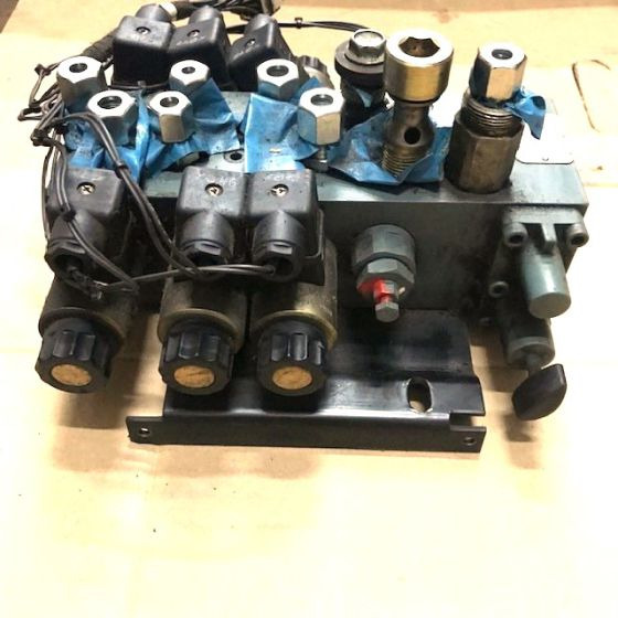 Control valve for Jungheinrich EFG - Vac 20 - Hydraulic valve for Material handling equipment: picture 5 Control valve for Jungheinrich EFG - Vac 20 - Hydraulic valve for Material handling equipment: picture 5