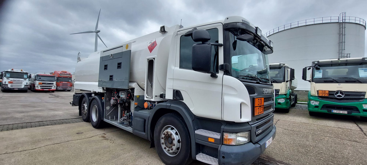 Tank truck for transportation of fuel SCANIA P320/P360 (lot of 3): picture 32 Tank truck for transportation of fuel SCANIA P320/P360 (lot of 3): picture 32