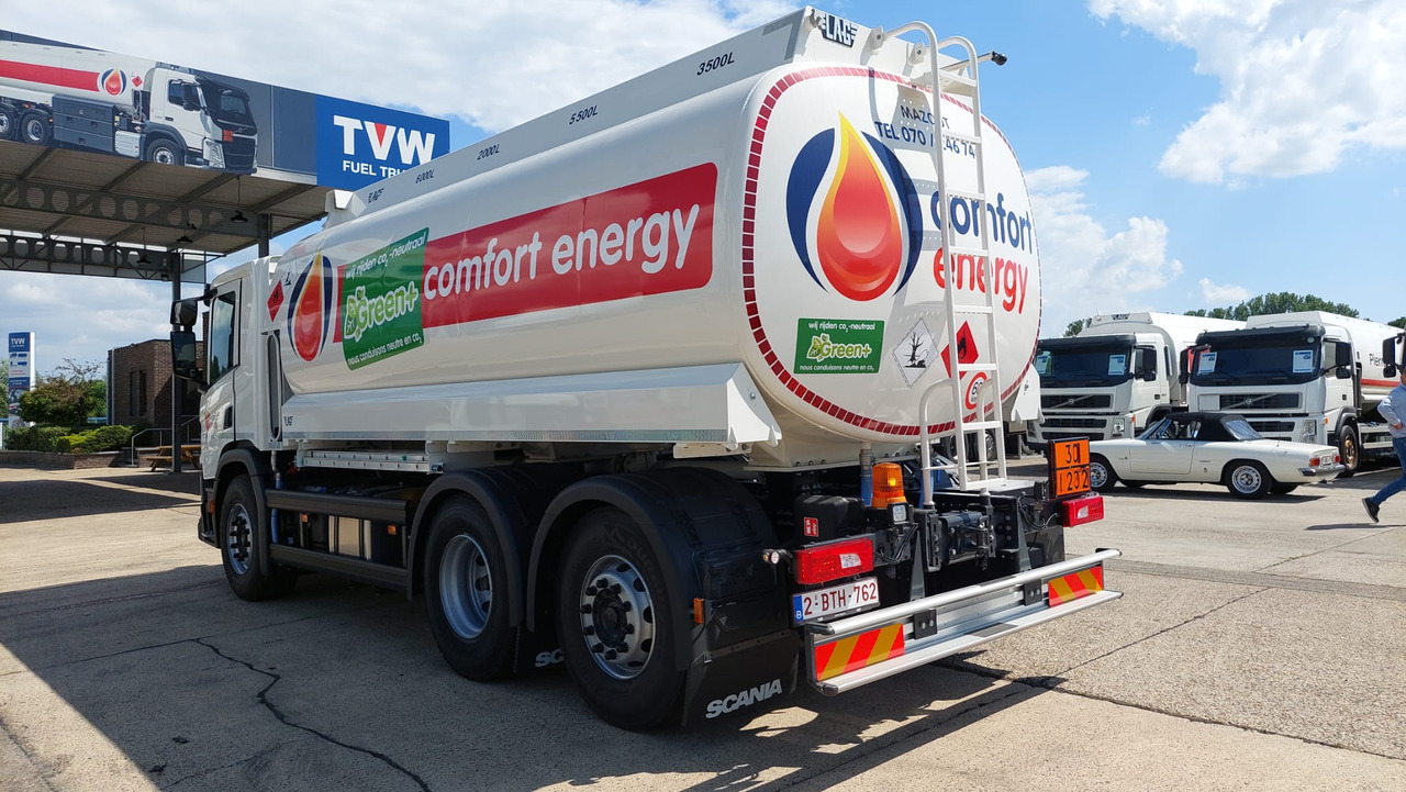 Tank truck SCANIA P370: picture 12