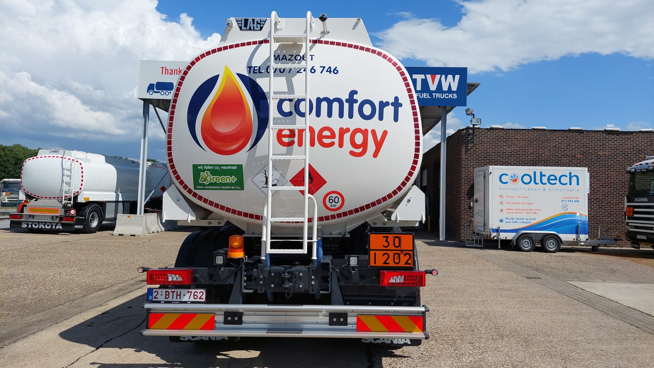 Tank truck SCANIA P370: picture 11