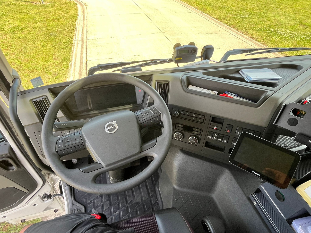 VOLVO FM - Tank truck: picture 4 VOLVO FM - Tank truck: picture 4