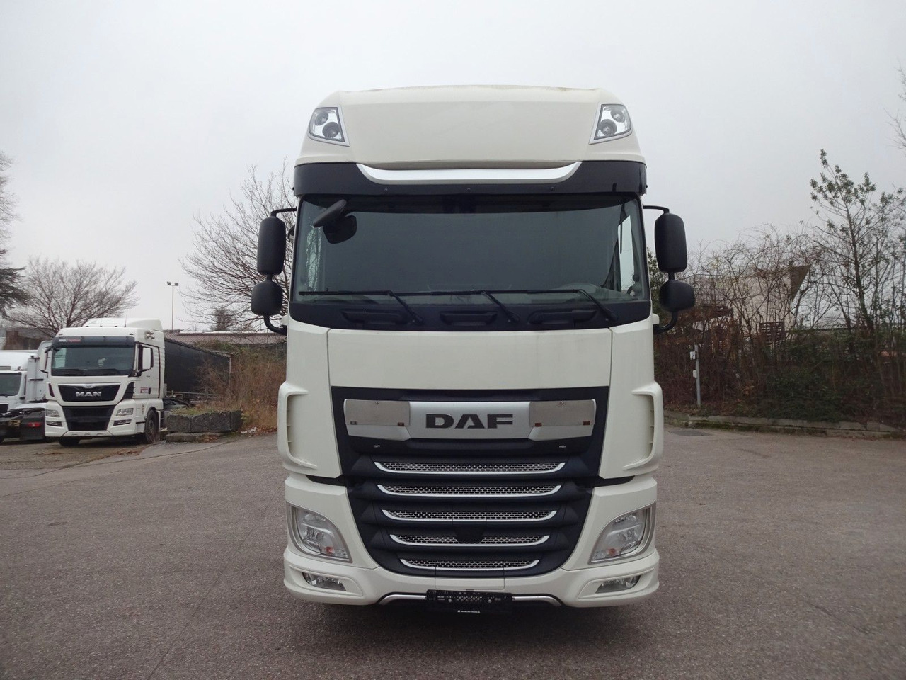 DAF XF 480, SSC, Klima, 2 x Tank - Tractor unit: picture 2 DAF XF 480, SSC, Klima, 2 x Tank - Tractor unit: picture 2