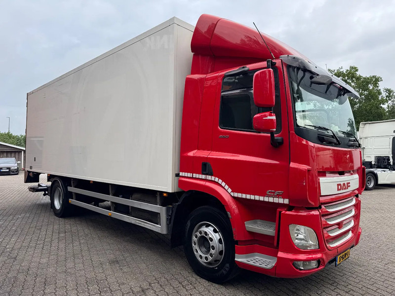 DAF CF 260 4X2 7.6 Frigoblock FK12 -25 Trennwand 2T LBW, HEIWO, Top condition - Isothermal truck: picture 2 DAF CF 260 4X2 7.6 Frigoblock FK12 -25 Trennwand 2T LBW, HEIWO, Top condition - Isothermal truck: picture 2