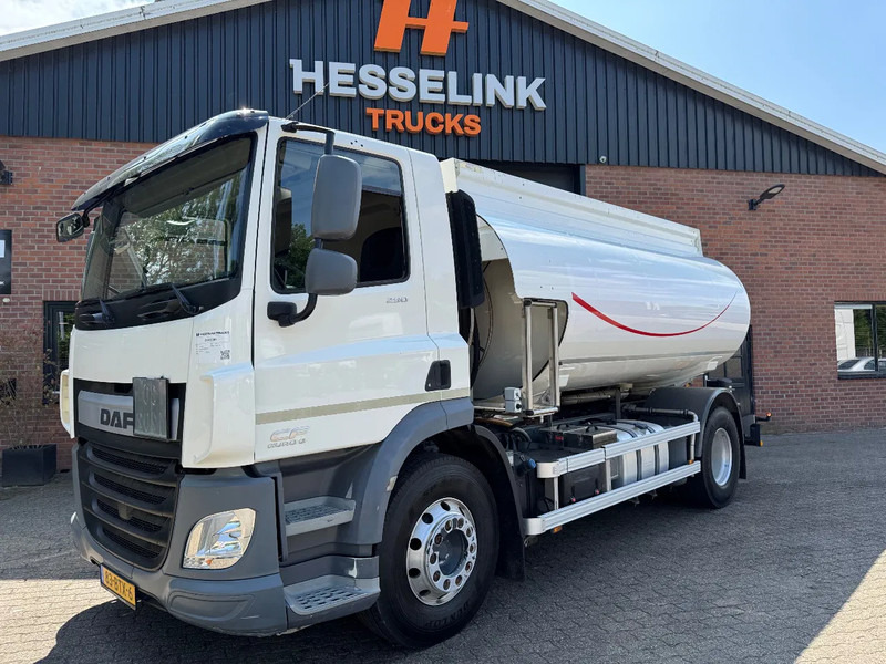 DAF CF 290 12.000 Fuel Diesel/Benzin Alle keuringen! Top conditie - Tank truck: picture 1 DAF CF 290 12.000 Fuel Diesel/Benzin Alle keuringen! Top conditie - Tank truck: picture 1