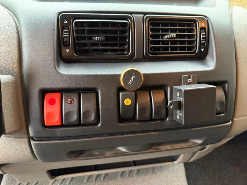 Leasing of DAF LF 55.180 7.3M Koffer 1500KG LBW Zijdeur NL Truck DAF LF 55.180 7.3M Koffer 1500KG LBW Zijdeur NL Truck: picture 16