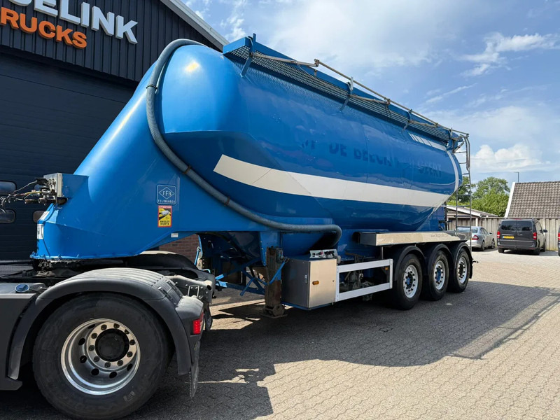 Feldbinder 34m3 Veevoeder Vogelsang-pomp, Coating binnenzijde - Tank semi-trailer: picture 1 Feldbinder 34m3 Veevoeder Vogelsang-pomp, Coating binnenzijde - Tank semi-trailer: picture 1
