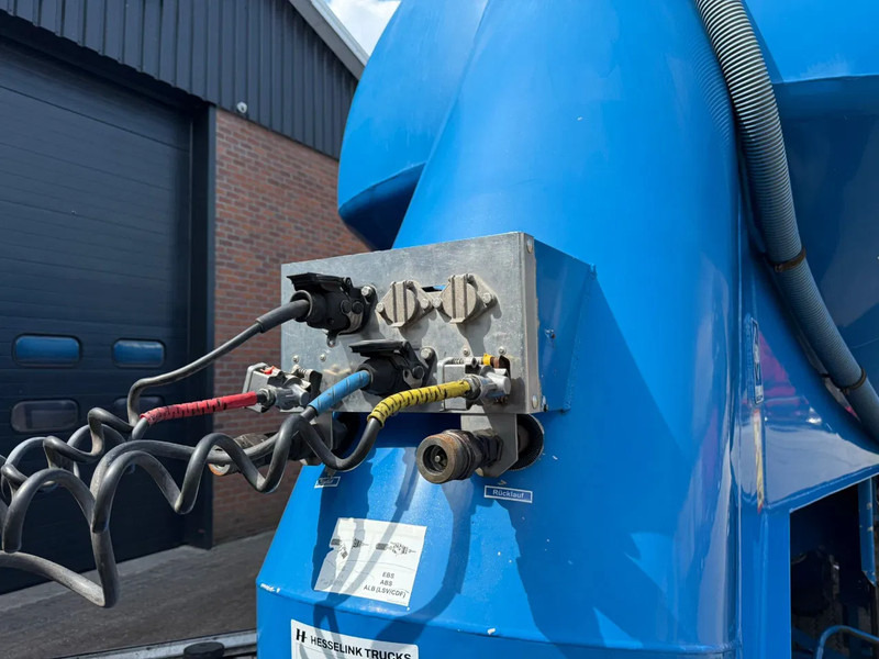 Leasing of Feldbinder 34m3 Veevoeder Vogelsang-pomp, Coating binnenzijde Feldbinder 34m3 Veevoeder Vogelsang-pomp, Coating binnenzijde: picture 10