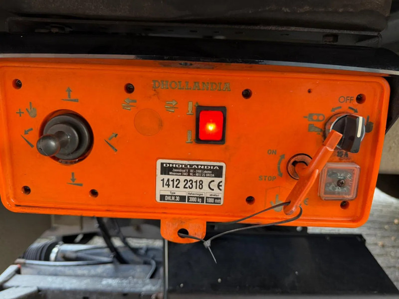 Box truck MAN TGS 26.320 7.6M Koffer Stuuras AHK 3.000KG LBW 243.060KM! NL Truck EURO 6 APK 02/2026: picture 9 Box truck MAN TGS 26.320 7.6M Koffer Stuuras AHK 3.000KG LBW 243.060KM! NL Truck EURO 6 APK 02/2026: picture 9