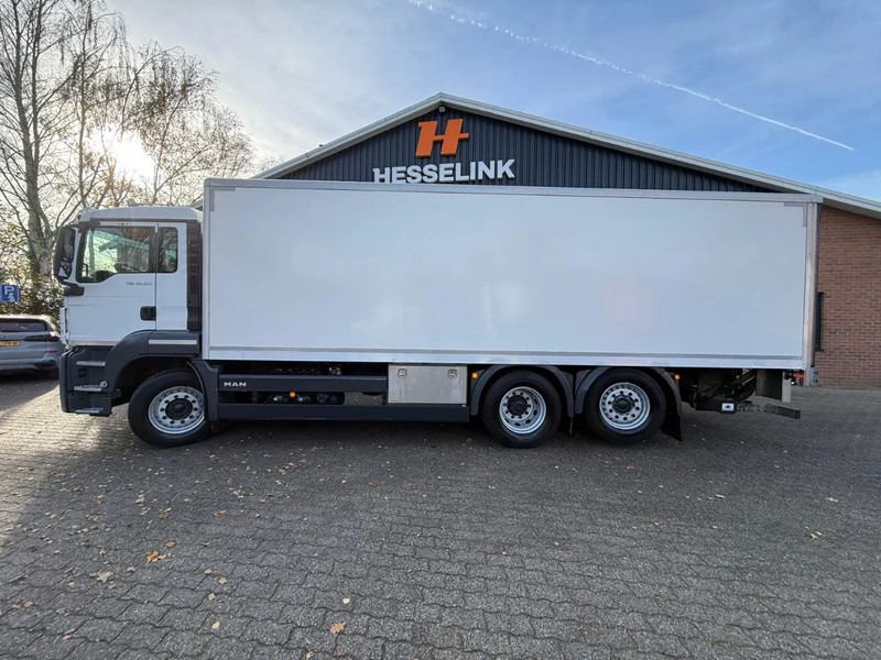Box truck MAN TGS 26.320 7.6M Koffer Stuuras AHK 3.000KG LBW 243.060KM! NL Truck EURO 6 APK 02/2026: picture 11 Box truck MAN TGS 26.320 7.6M Koffer Stuuras AHK 3.000KG LBW 243.060KM! NL Truck EURO 6 APK 02/2026: picture 11
