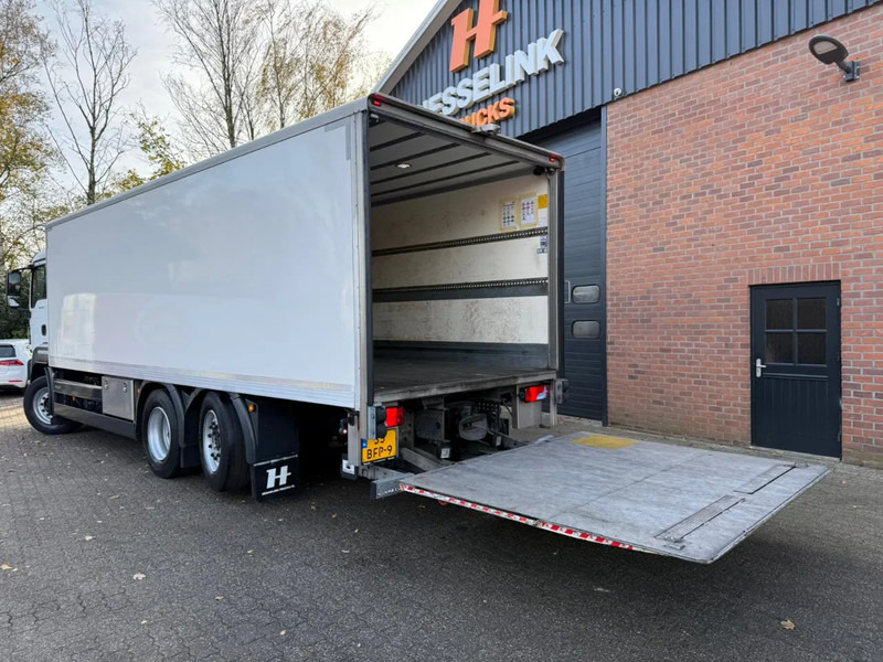 Box truck MAN TGS 26.320 7.6M Koffer Stuuras AHK 3.000KG LBW 243.060KM! NL Truck EURO 6 APK 02/2026: picture 6 Box truck MAN TGS 26.320 7.6M Koffer Stuuras AHK 3.000KG LBW 243.060KM! NL Truck EURO 6 APK 02/2026: picture 6