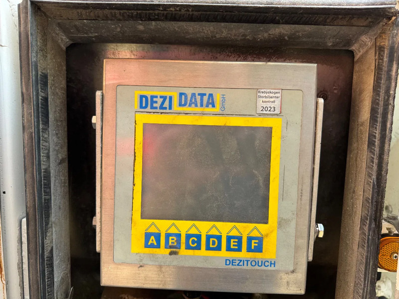 Farm trailer ROHR FUEL Kraftstoff Benzin/Diesel 26.000L 4 Rooms ADR Pump: picture 11 Farm trailer ROHR FUEL Kraftstoff Benzin/Diesel 26.000L 4 Rooms ADR Pump: picture 11