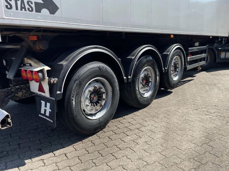 Stas S300CX 60m3 Liftas Naloop stuuras - Tipper semi-trailer: picture 4 Stas S300CX 60m3 Liftas Naloop stuuras - Tipper semi-trailer: picture 4
