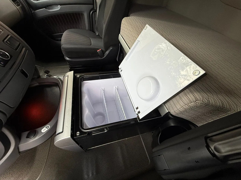 Tractor unit DAF XF 480 SSC Super Space 2x tank LED 348.490KM! NL Truck: picture 10