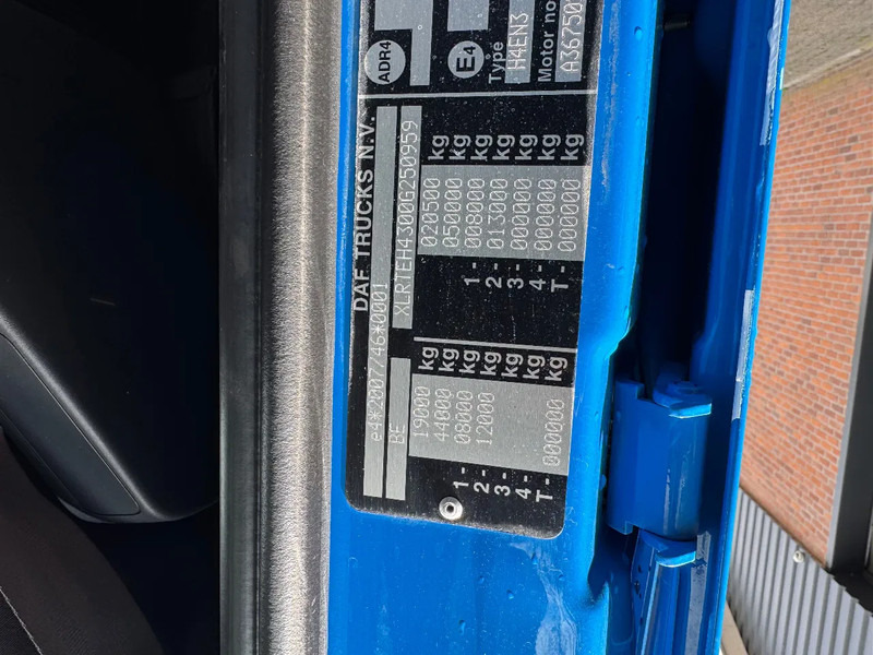 Tractor unit DAF XF 480 SSC Super Space Retarder Hydraulic: picture 13