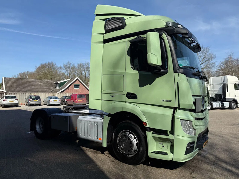 Mercedes-Benz Actros 1936 4X2 Streamspace Xenon NL Truck - Tractor unit: picture 2 Mercedes-Benz Actros 1936 4X2 Streamspace Xenon NL Truck - Tractor unit: picture 2