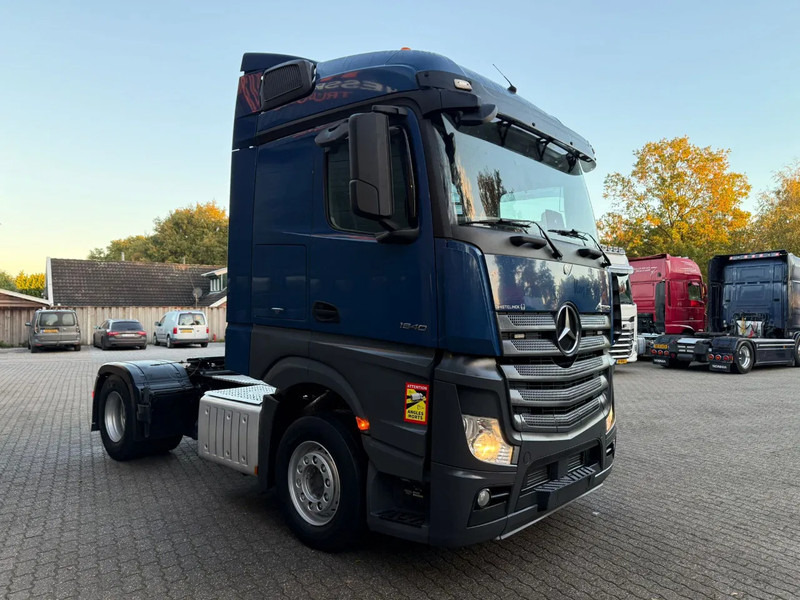 Mercedes-Benz Actros 1940 4x2 Streamspace Spoilers 722.835KM - Tractor unit: picture 2 Mercedes-Benz Actros 1940 4x2 Streamspace Spoilers 722.835KM - Tractor unit: picture 2
