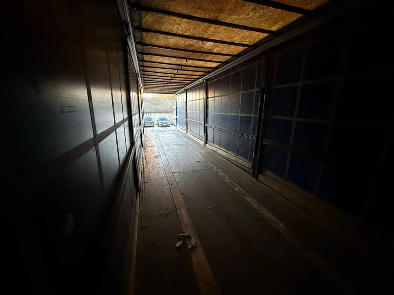 Curtainsider semi-trailer Van Hool 3AS Gegalvaniseerd Schuifzeilen/Schuifdak 2X Liftas 2.000KG Laadklep APK 05/2026!: picture 20 Curtainsider semi-trailer Van Hool 3AS Gegalvaniseerd Schuifzeilen/Schuifdak 2X Liftas 2.000KG Laadklep APK 05/2026!: picture 20